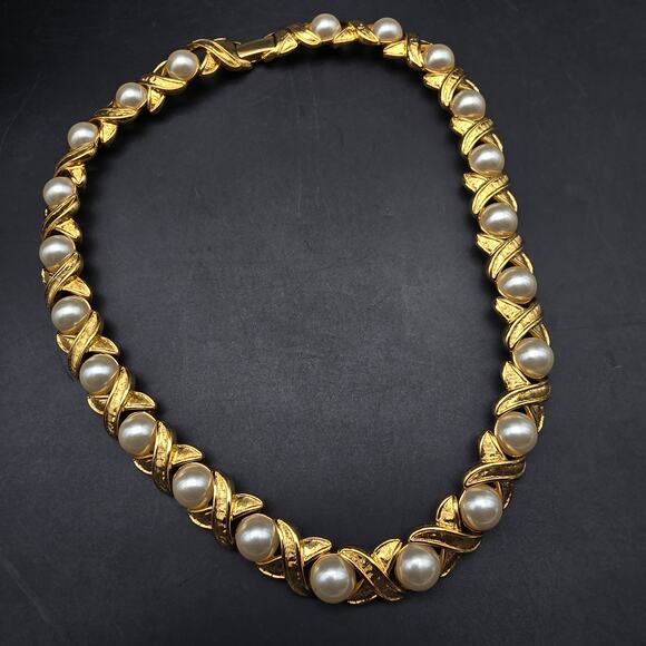 Napier Gold Tone Faux Pearl Necklace X O Link Vintage Costume Jewelry - Picture 7 of 8